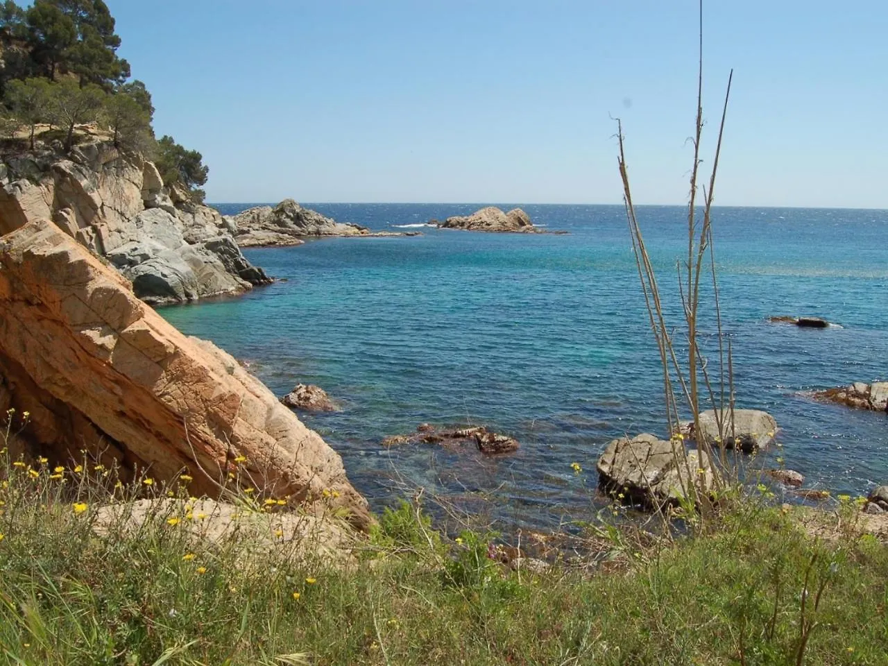 Art De Vivre - Cala Llevado Apartment Tossa de Mar 0*,  Spain